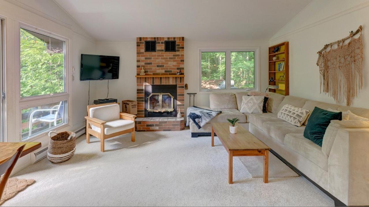 Chalet Dans Les Arbres. 3 Ch. /Trees House 3Bdr Lac Sainte-Marie エクステリア 写真